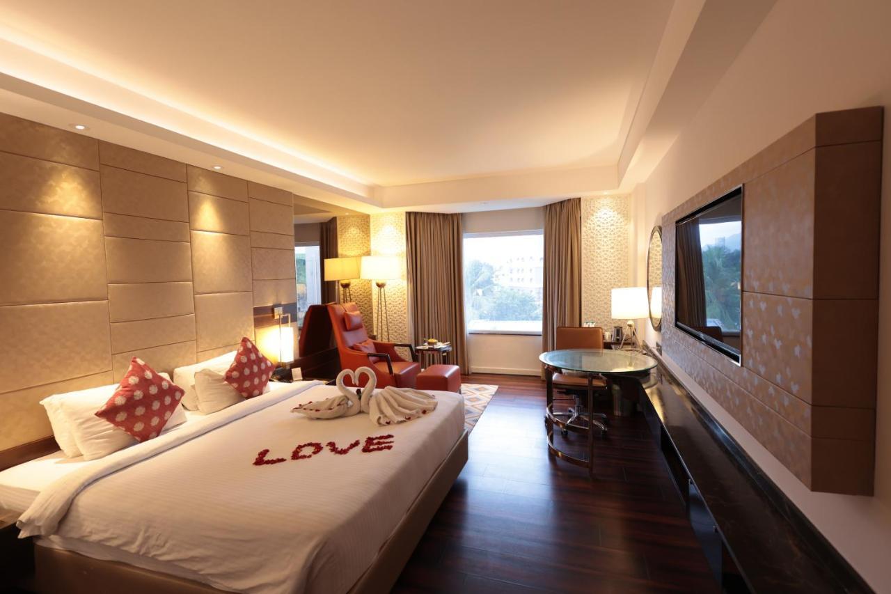 סאלם Hotel Cenneys Gateway מראה חיצוני תמונה