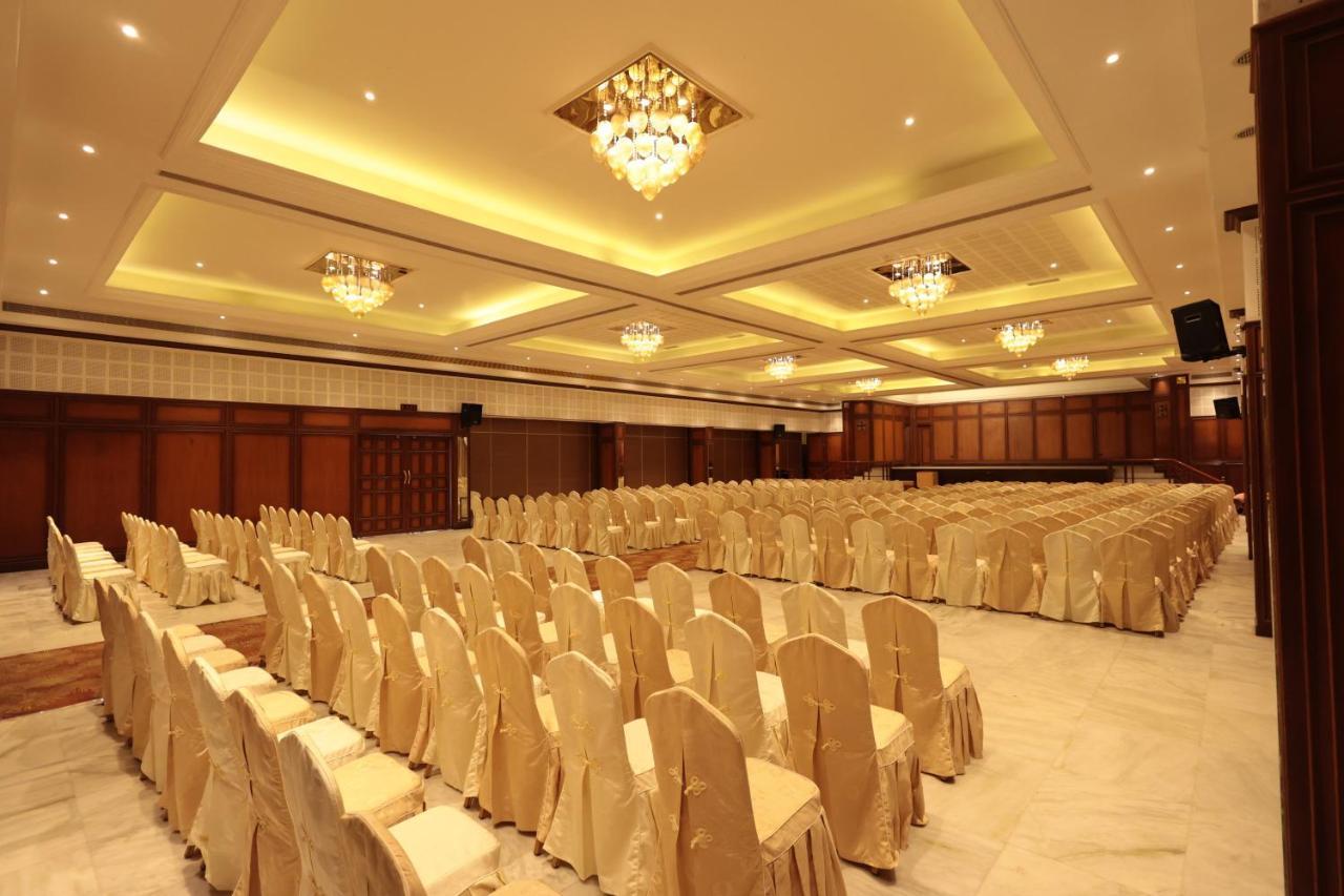 סאלם Hotel Cenneys Gateway מראה חיצוני תמונה