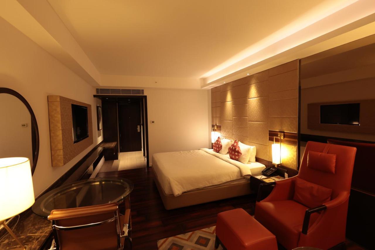 סאלם Hotel Cenneys Gateway מראה חיצוני תמונה
