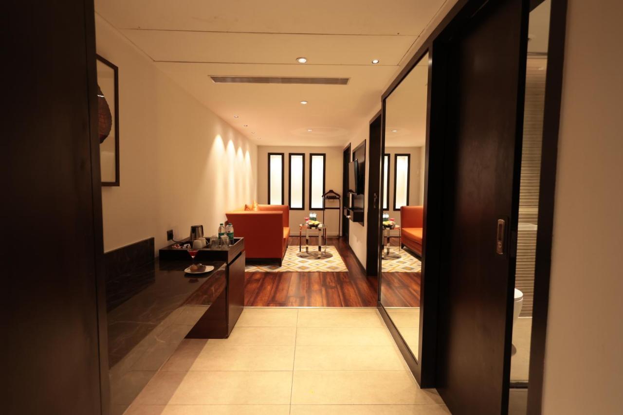 סאלם Hotel Cenneys Gateway מראה חיצוני תמונה