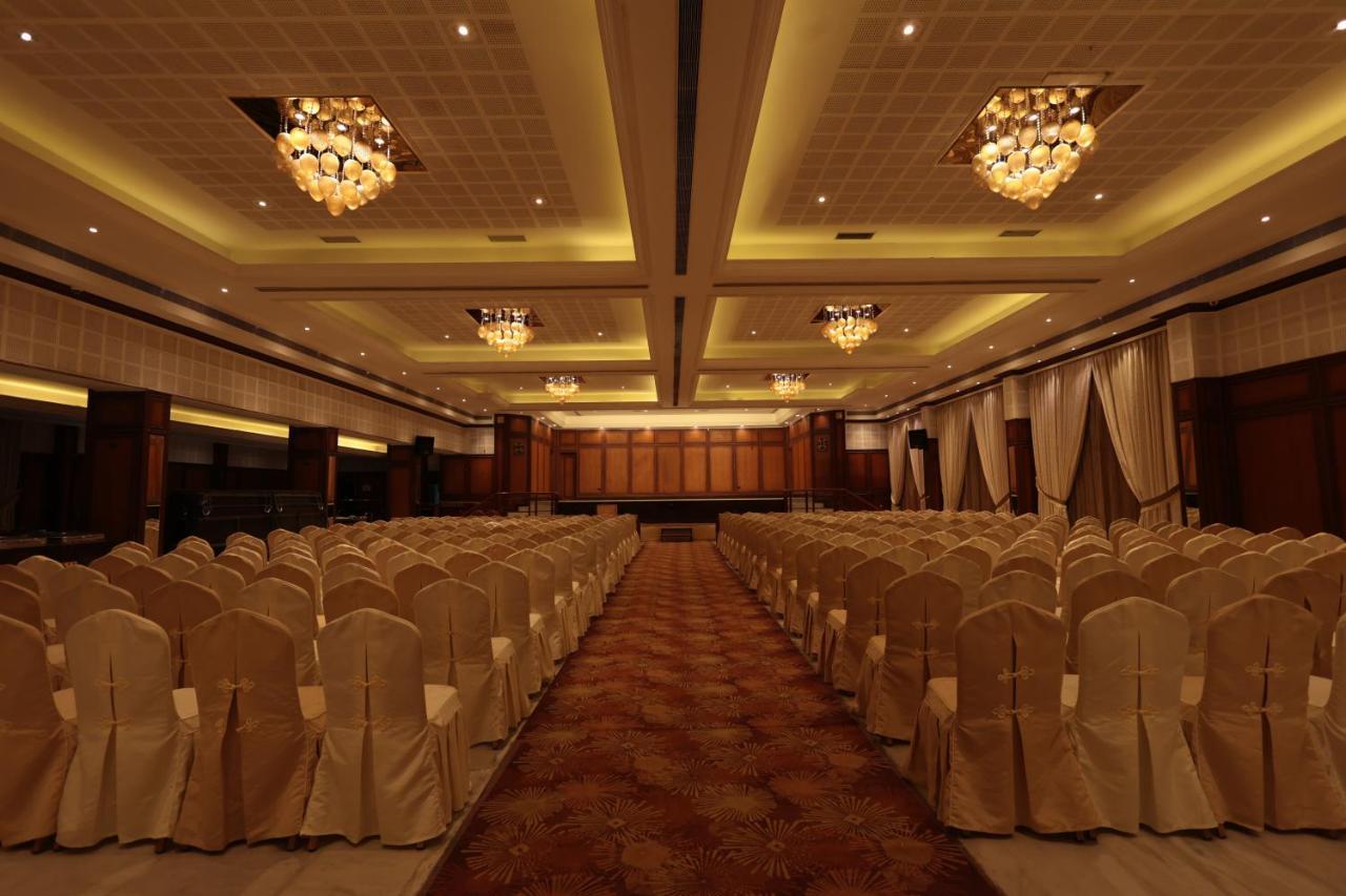 סאלם Hotel Cenneys Gateway מראה חיצוני תמונה