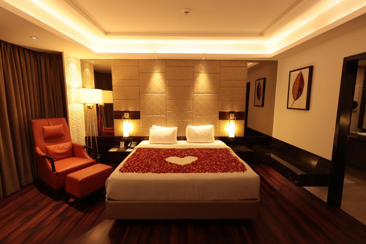 סאלם Hotel Cenneys Gateway מראה חיצוני תמונה