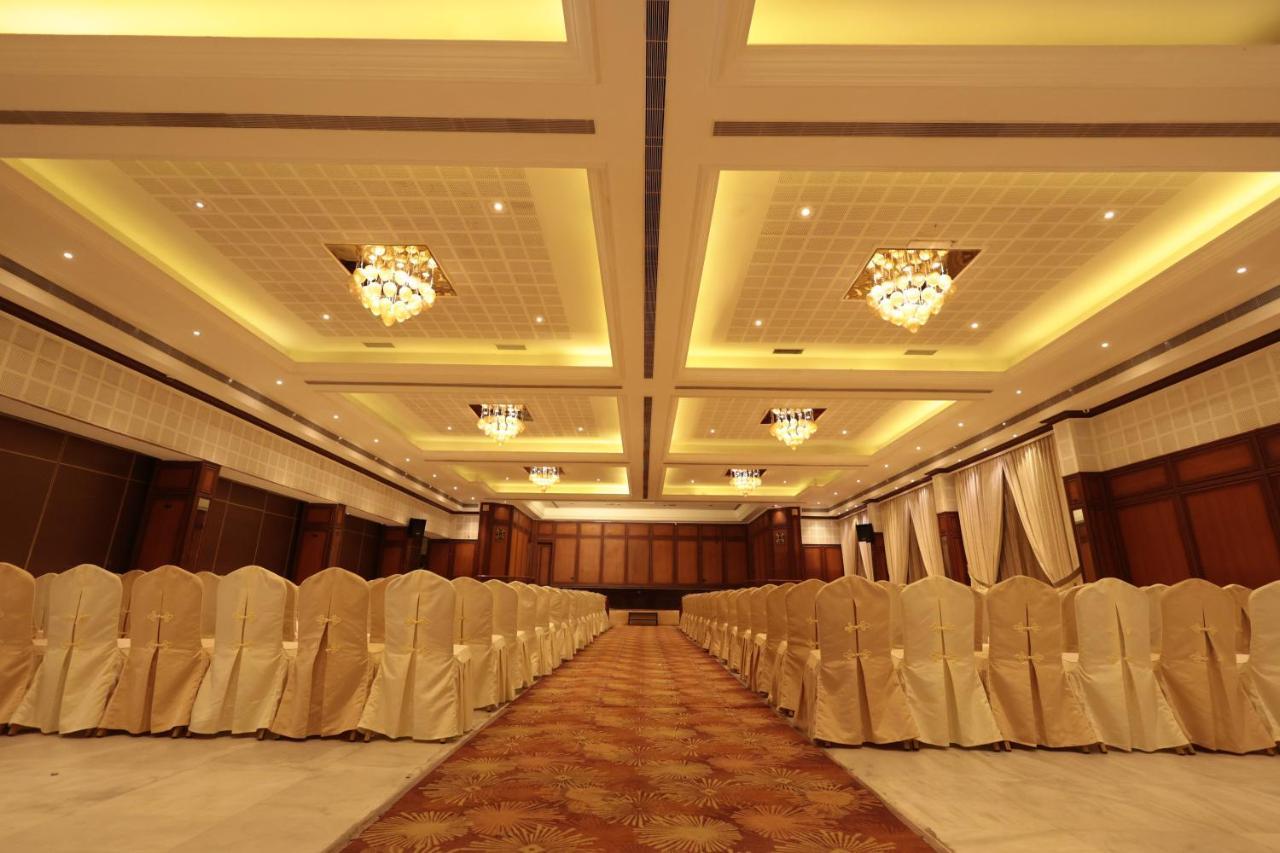 סאלם Hotel Cenneys Gateway מראה חיצוני תמונה