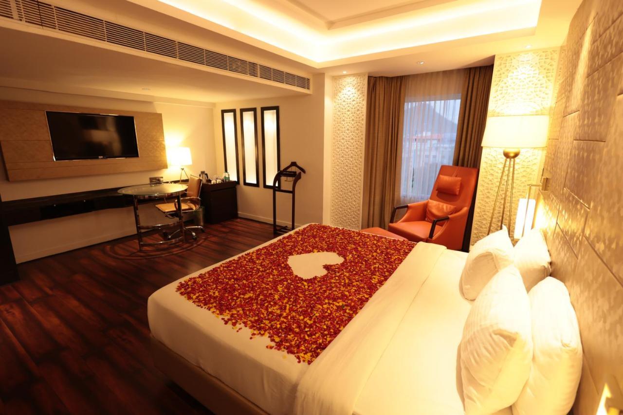 סאלם Hotel Cenneys Gateway מראה חיצוני תמונה