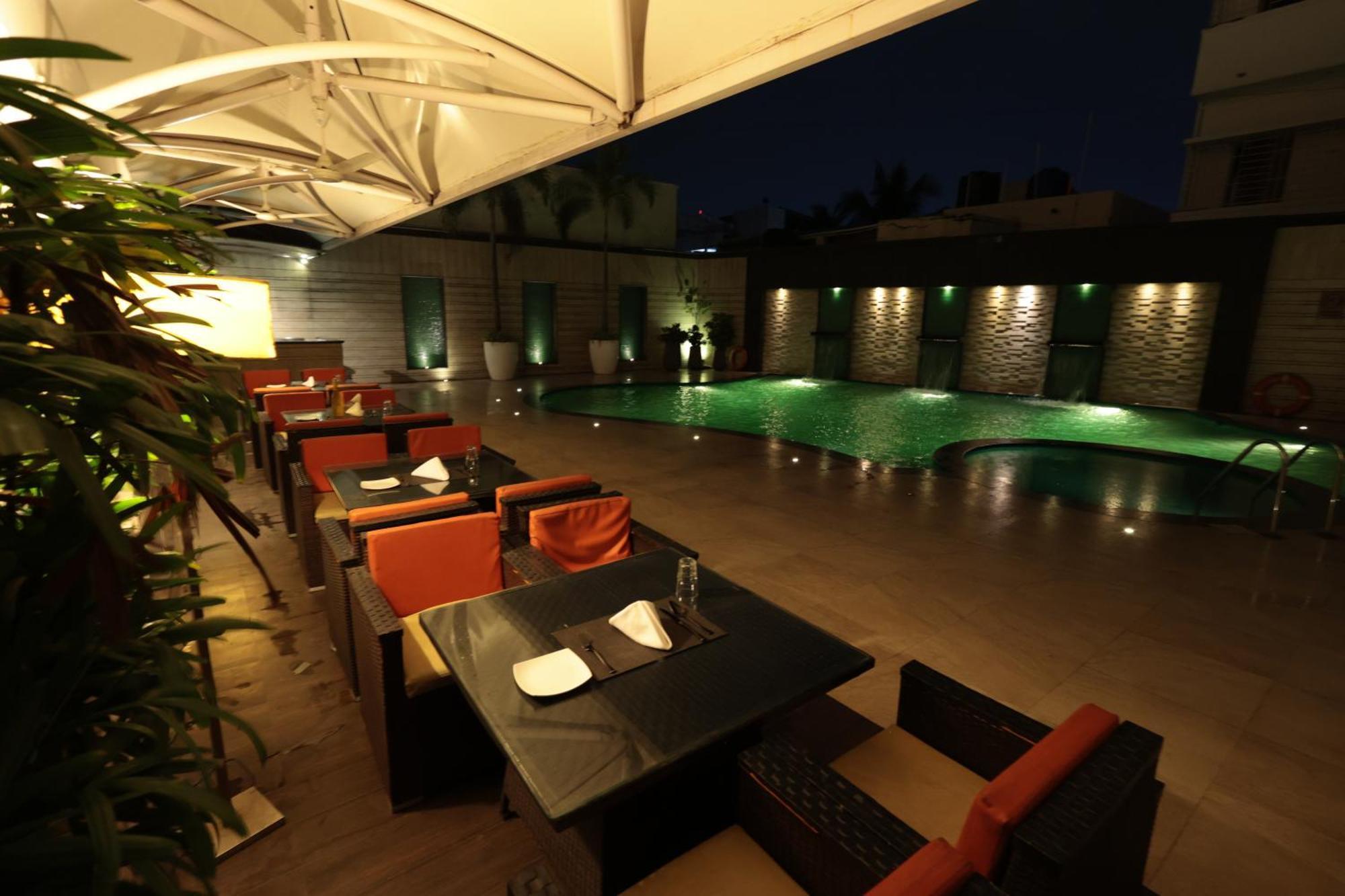 סאלם Hotel Cenneys Gateway מראה חיצוני תמונה